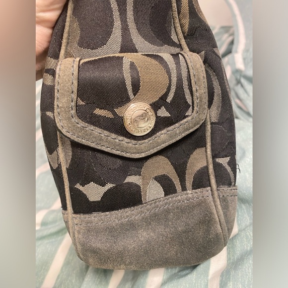 FINAL PRICE 💚Coach Chelsea Optic Signature Large Hobo Shoulder Bag Black/Grey - Picture 6 of 11